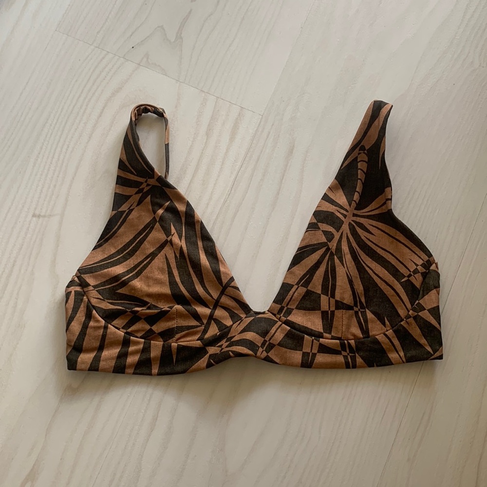 Stone fox swim Vintage Palm ziggy top